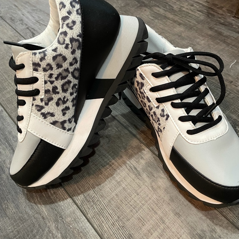 Not Rated brand Animal print platform sneakers